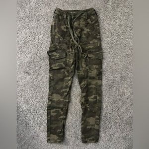 American Eagle, camo jeans, Size 0